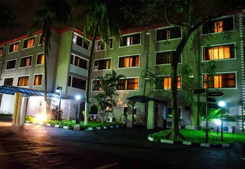 Chesterfield Hotel