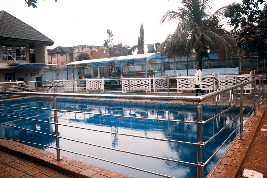 De Geogold Hotel and Suites