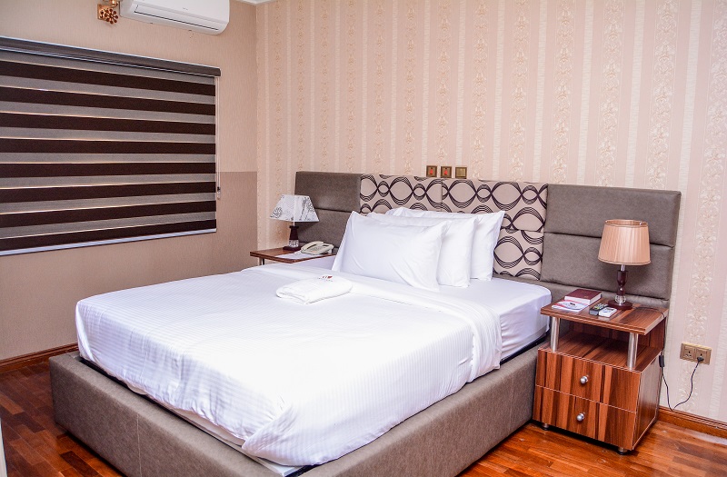 Mahogany Hotel and Suites image 5