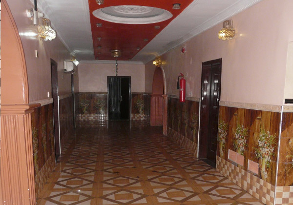 Hi Point Hotel and Suites