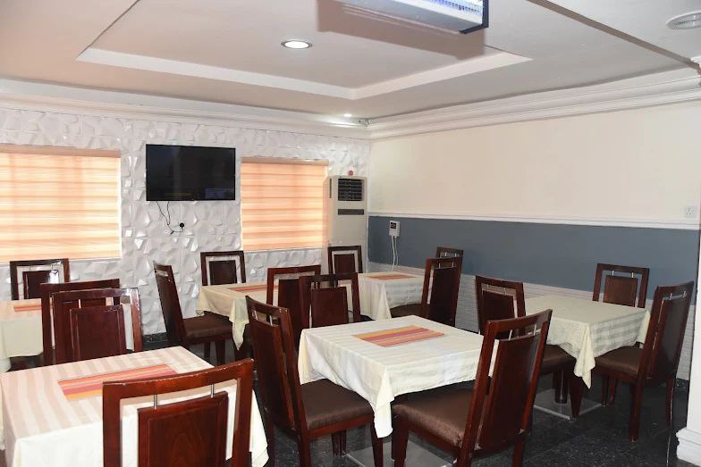 Galpin Suites Ikeja image 3