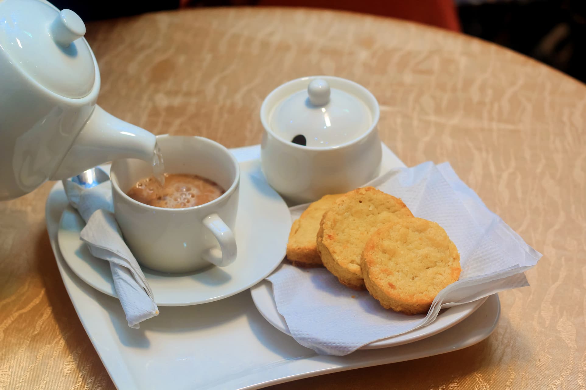 Ring Ruby Hotel- Sangotedo image 5