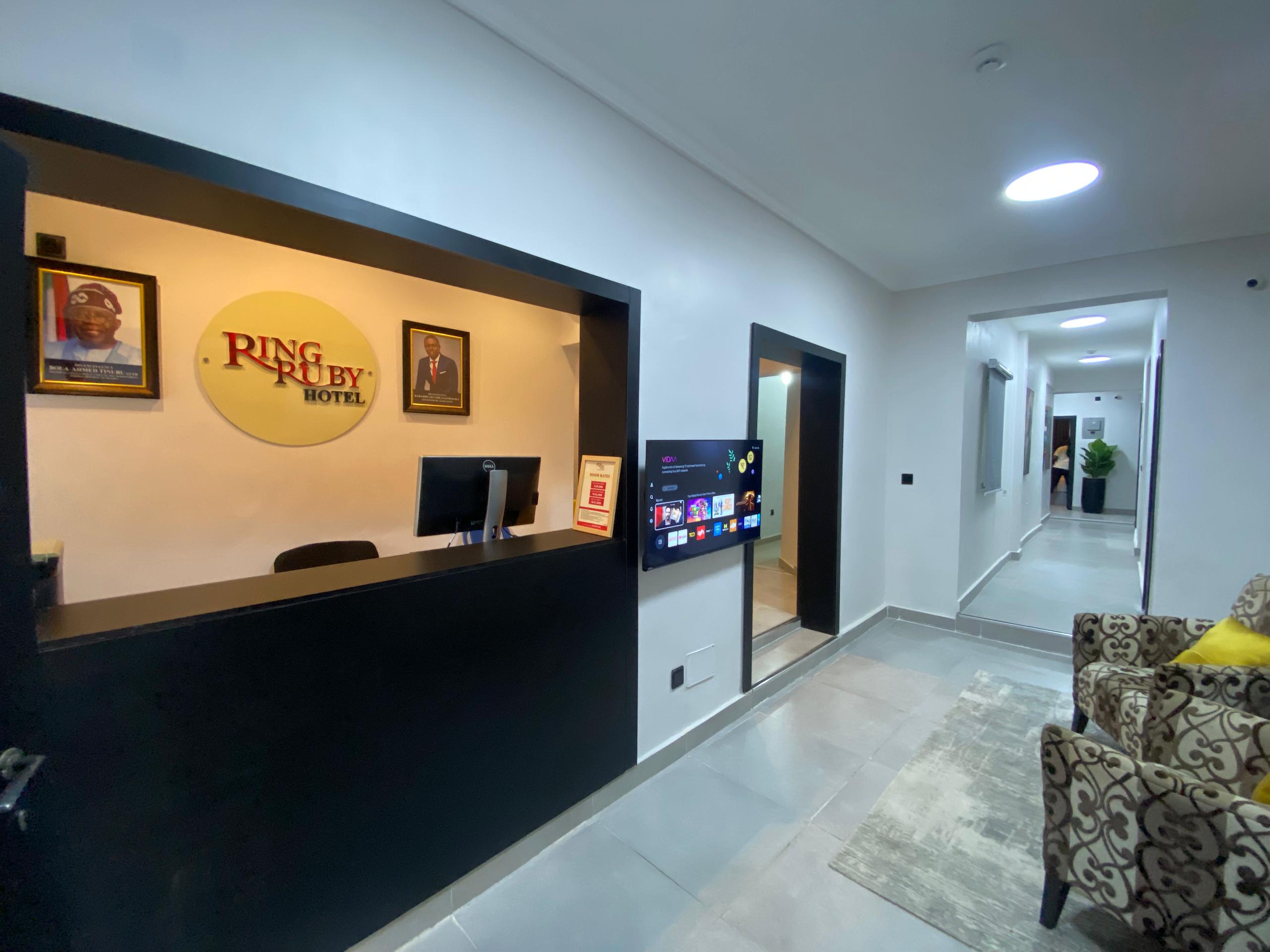 Ring Ruby Hotel - Value County image 4