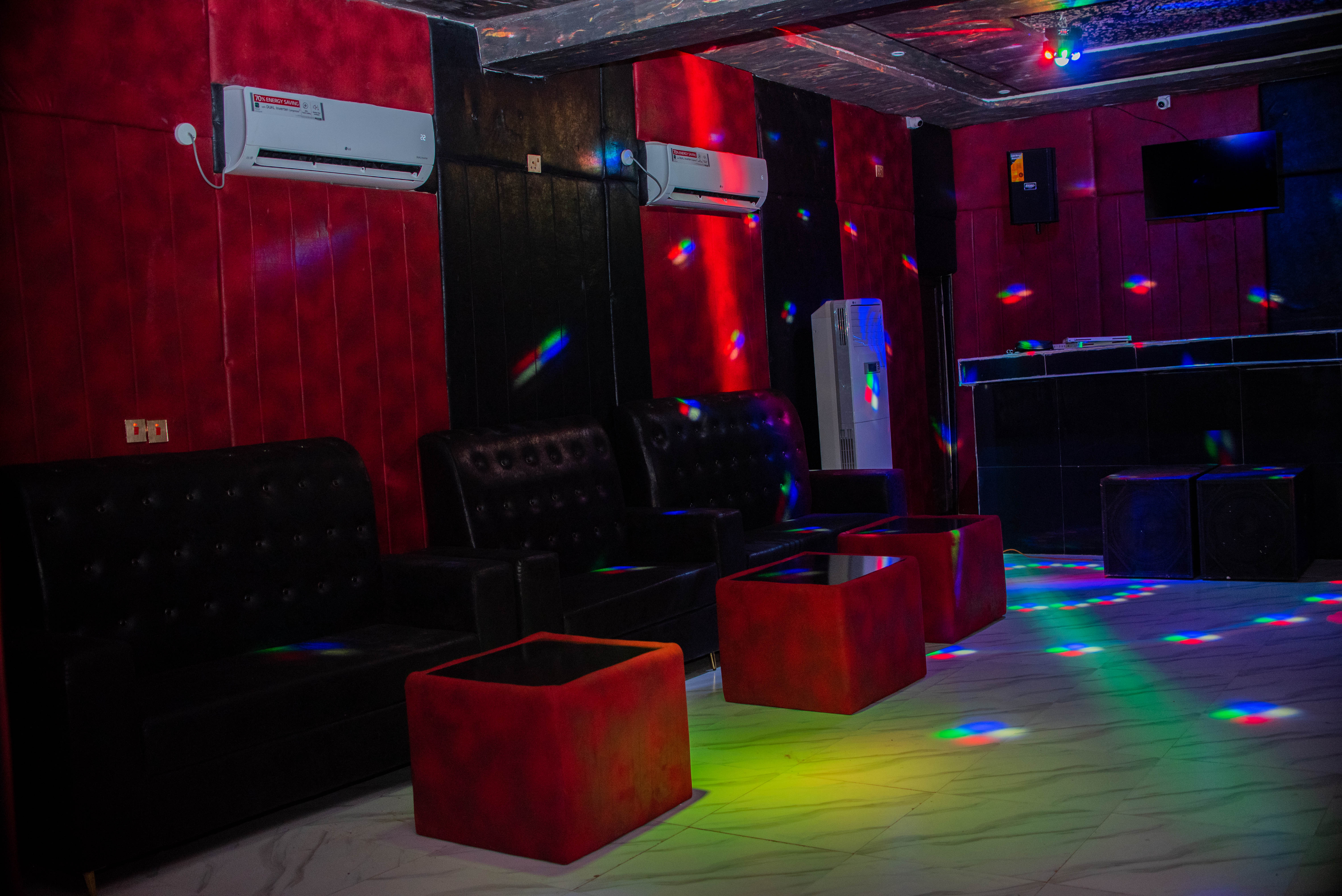 Golden Top Hotel image 5