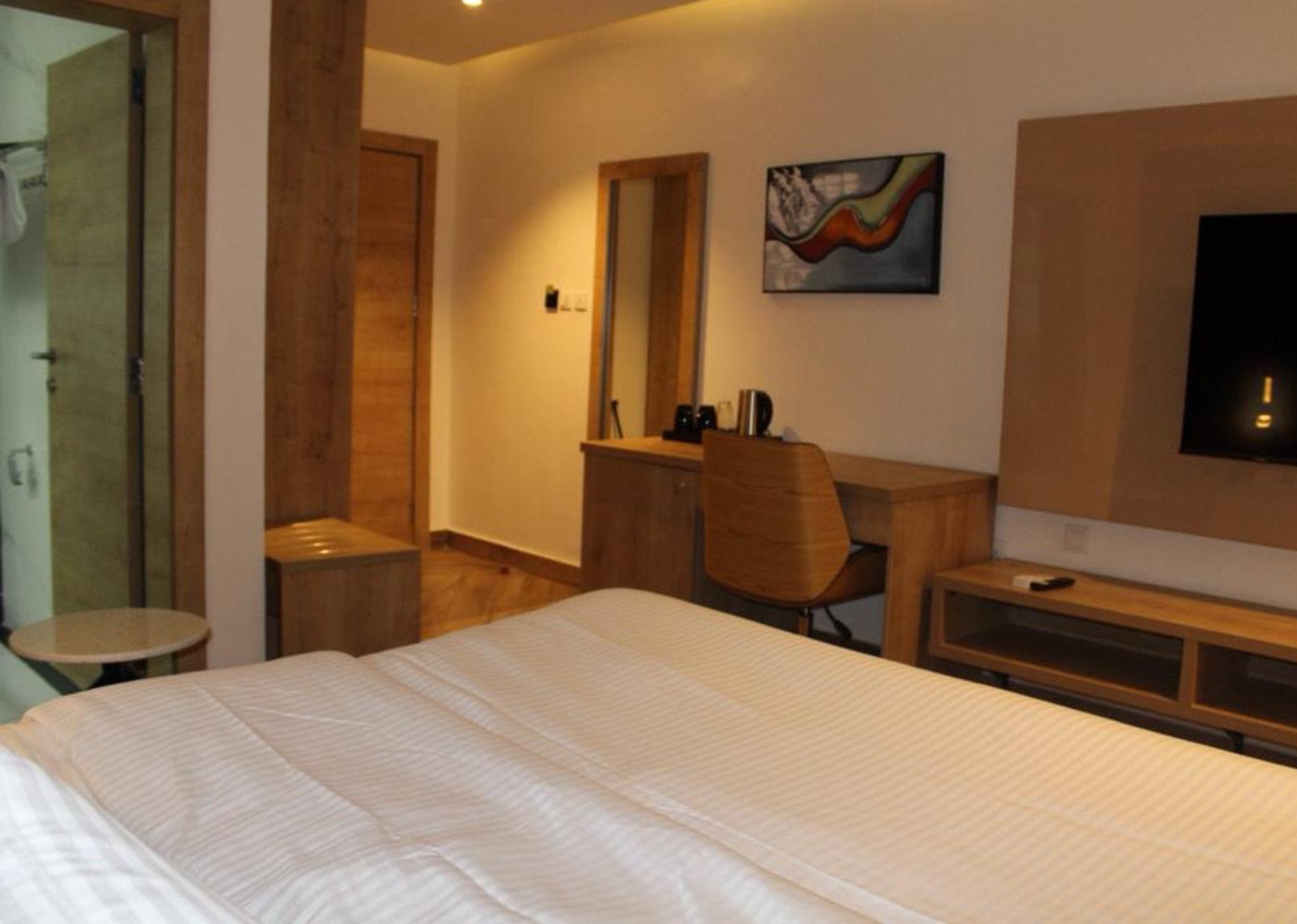 Hano Hotels and Suites