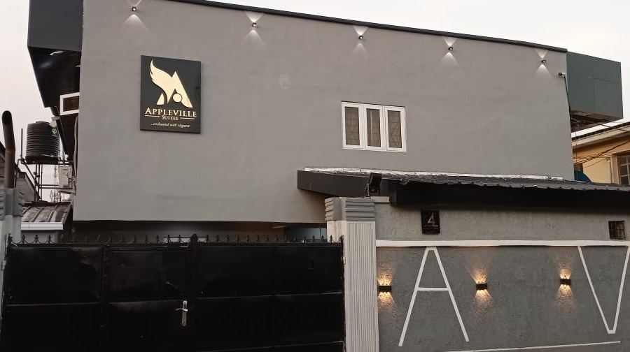 AppleVille Suites