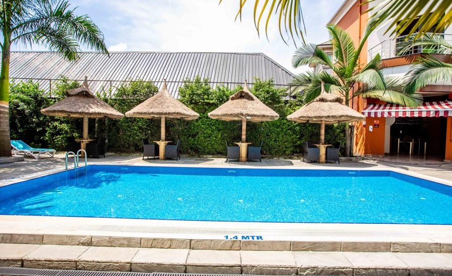 Charleson Luxury Hotel image 3