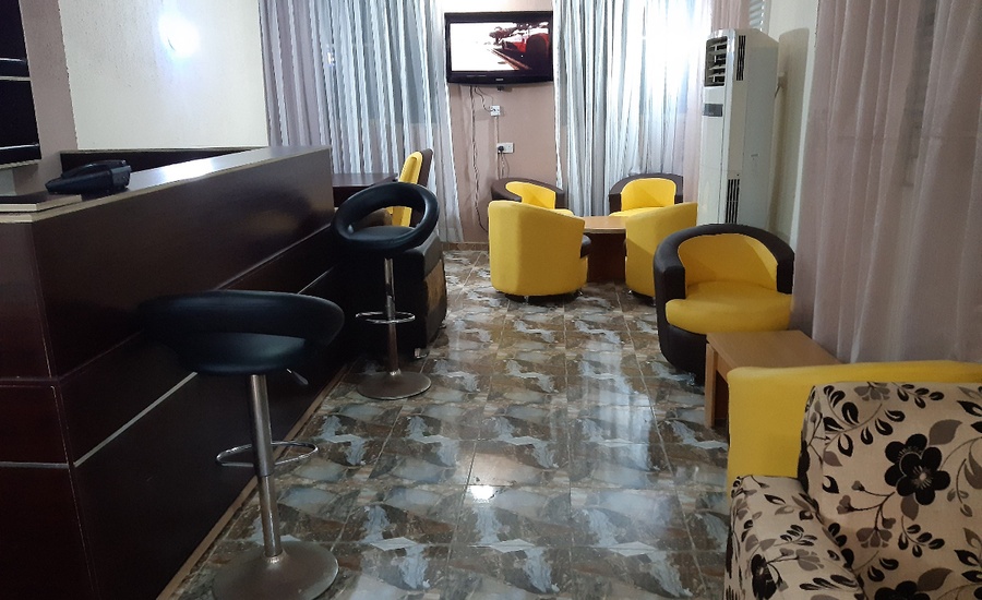 Goddis Apartments- Ikeja image 3
