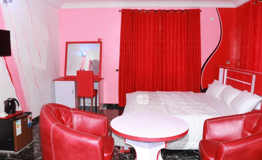 Resdon Hotel and Suites image 5