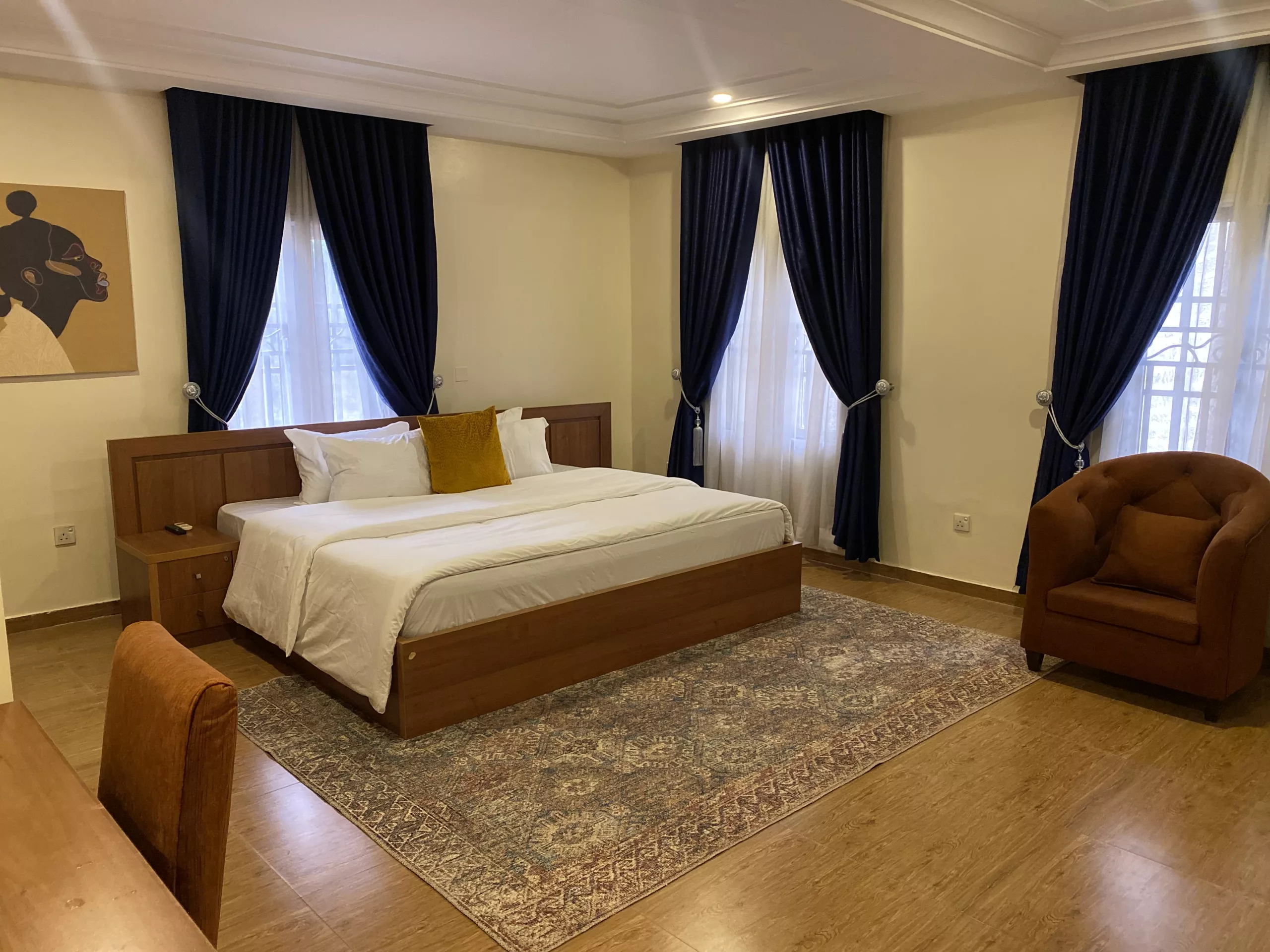 Tennys Place Apartments-Jabi image 2