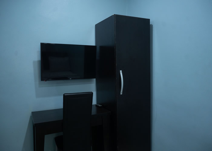 Eleven Apartment- Oregun image 5