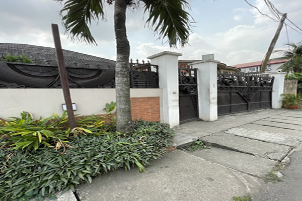 Eleven Apartment- Agidingbi