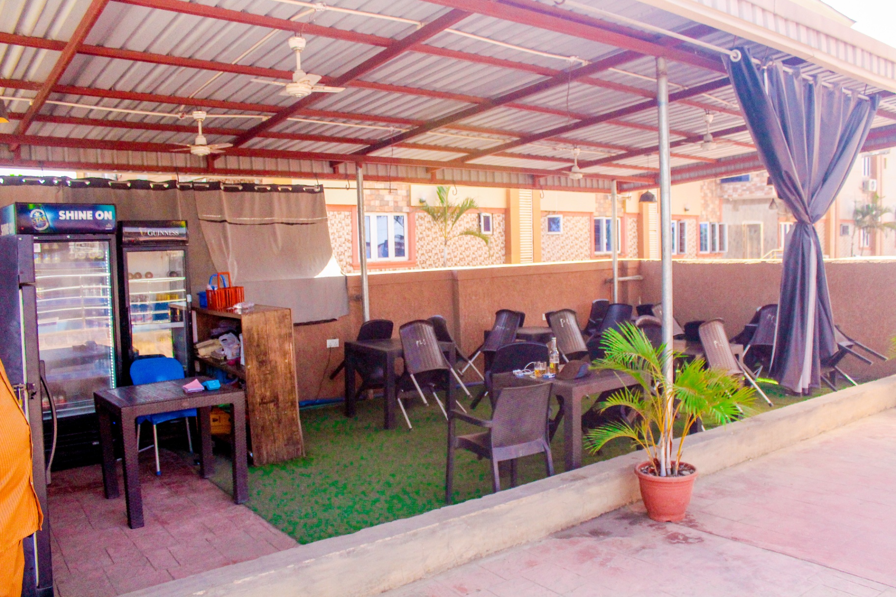 Pameec Luxury Suite- Lokogoma image 5