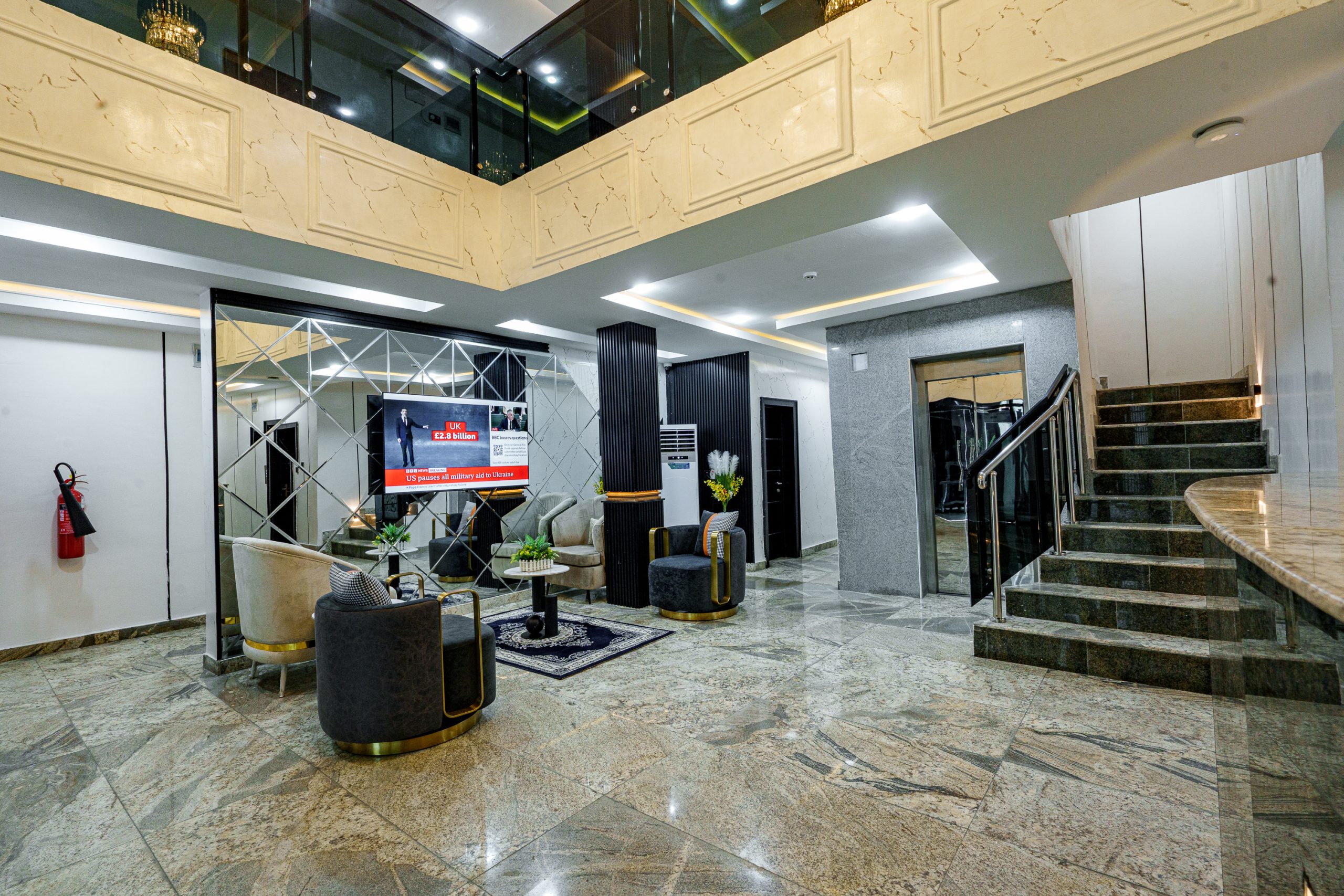 Roston Hotels image 2