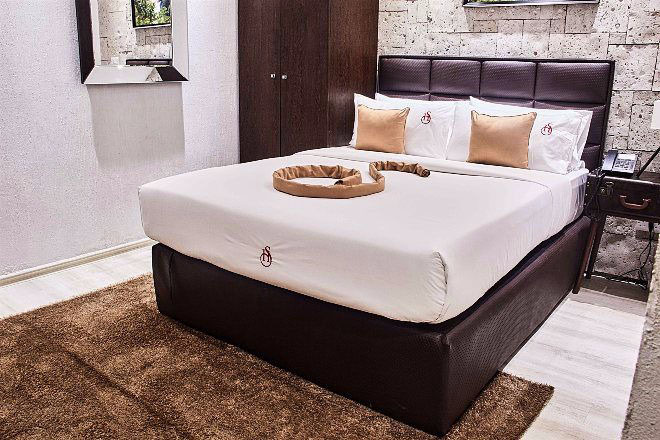 Sun Heaven Hotel- Ikoyi image 4