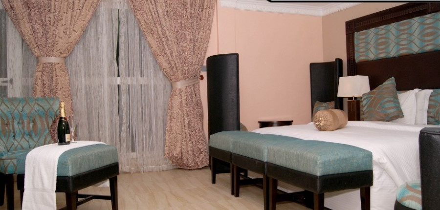 Excel Oriental Hotel and Suites image 5