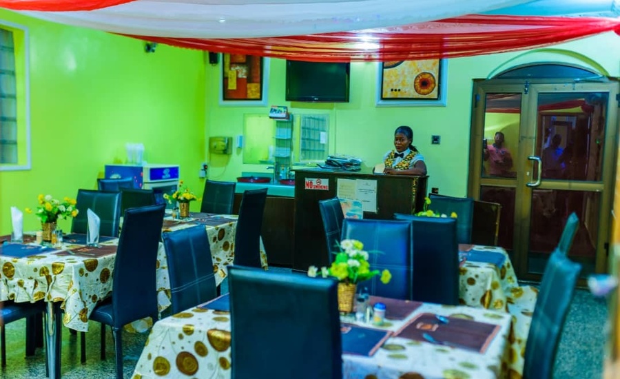 Flourish Hotel and Suites image 5