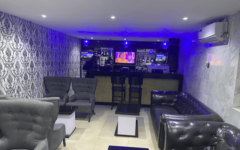 Valley Front View Hotel