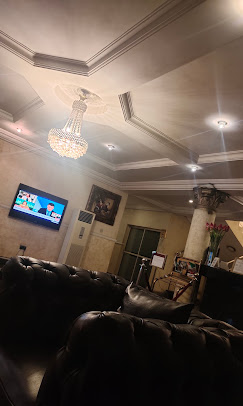Bestway Luxury Suites