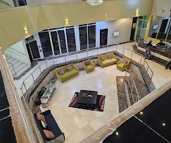 Monarchs Luxury Palace Hotel image 2