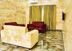 Sulerious Lakeside Hotel