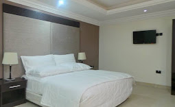 Chelsea Suites