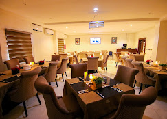 Villa Toscana Asaba image 3