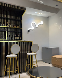 De Grand Hotel and Roof Top