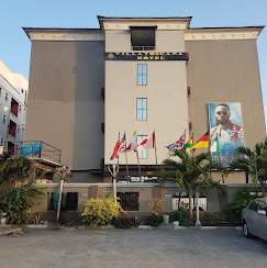 Villa Toscana Lagos image 4