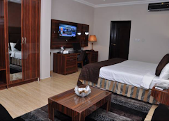 De Edge Hotel image 5