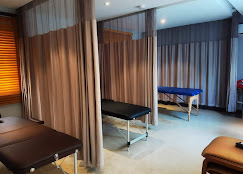 Golden Six Hotel image 2