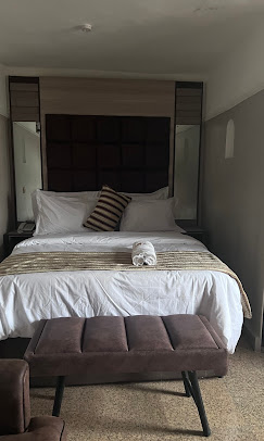 Ikeja Airport View Apartment image 2