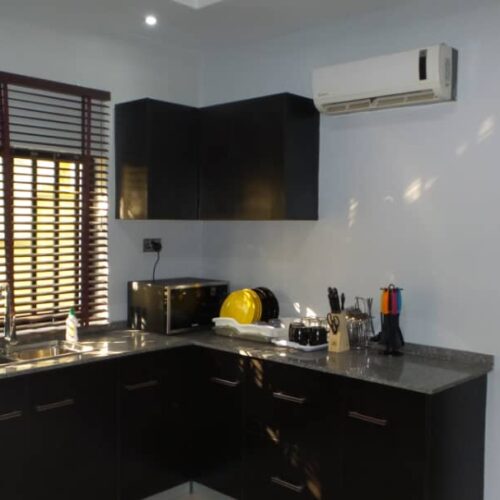 Vulcan Suites- Wuse image 4