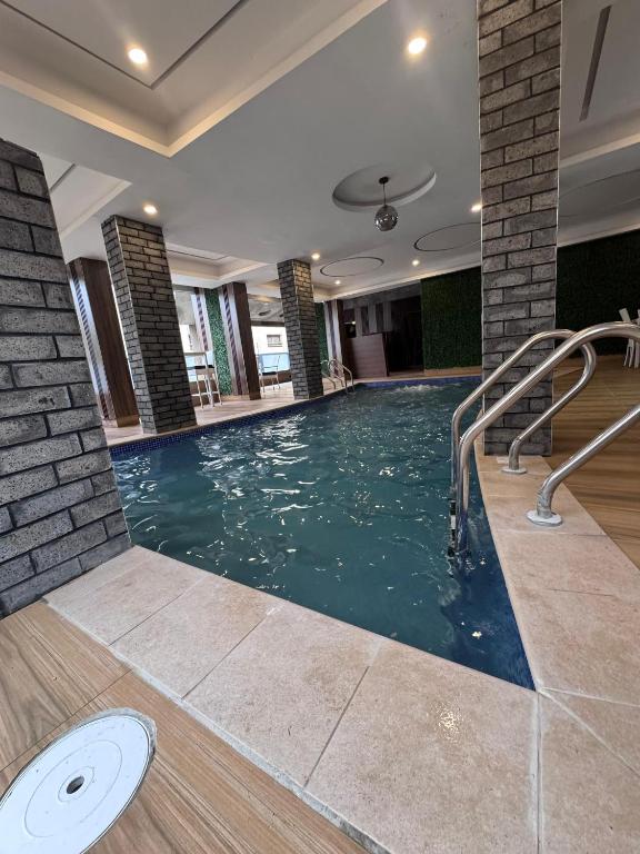 Presken Hotel WUSE II image 3