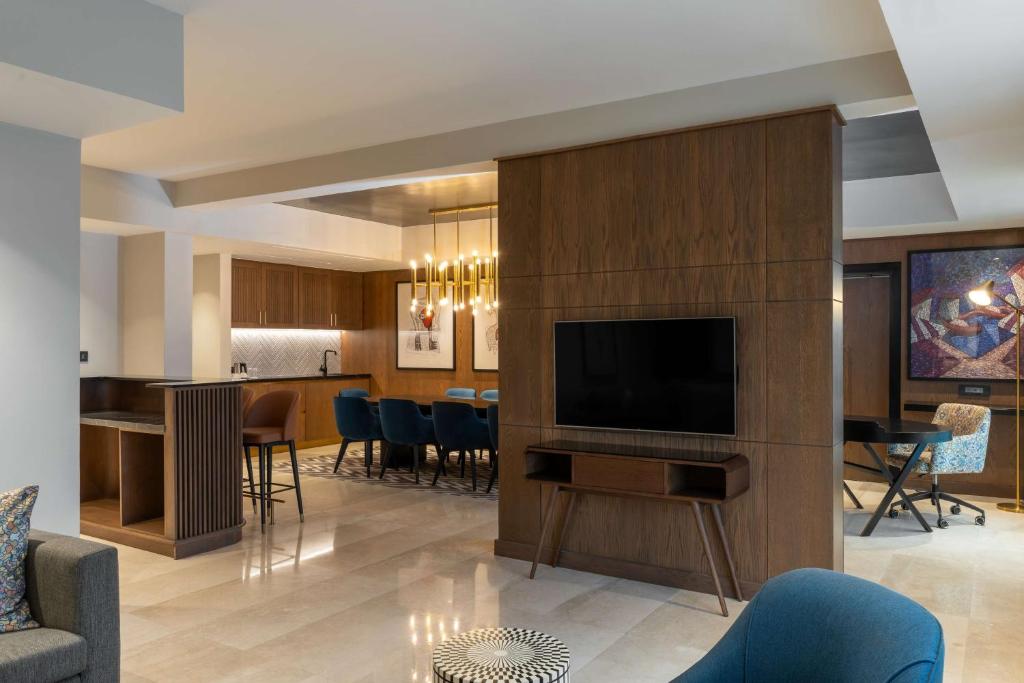 Radisson Blu Anchorage image 5