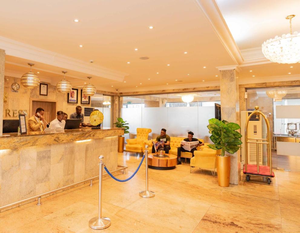 Watercress Hotel image 3