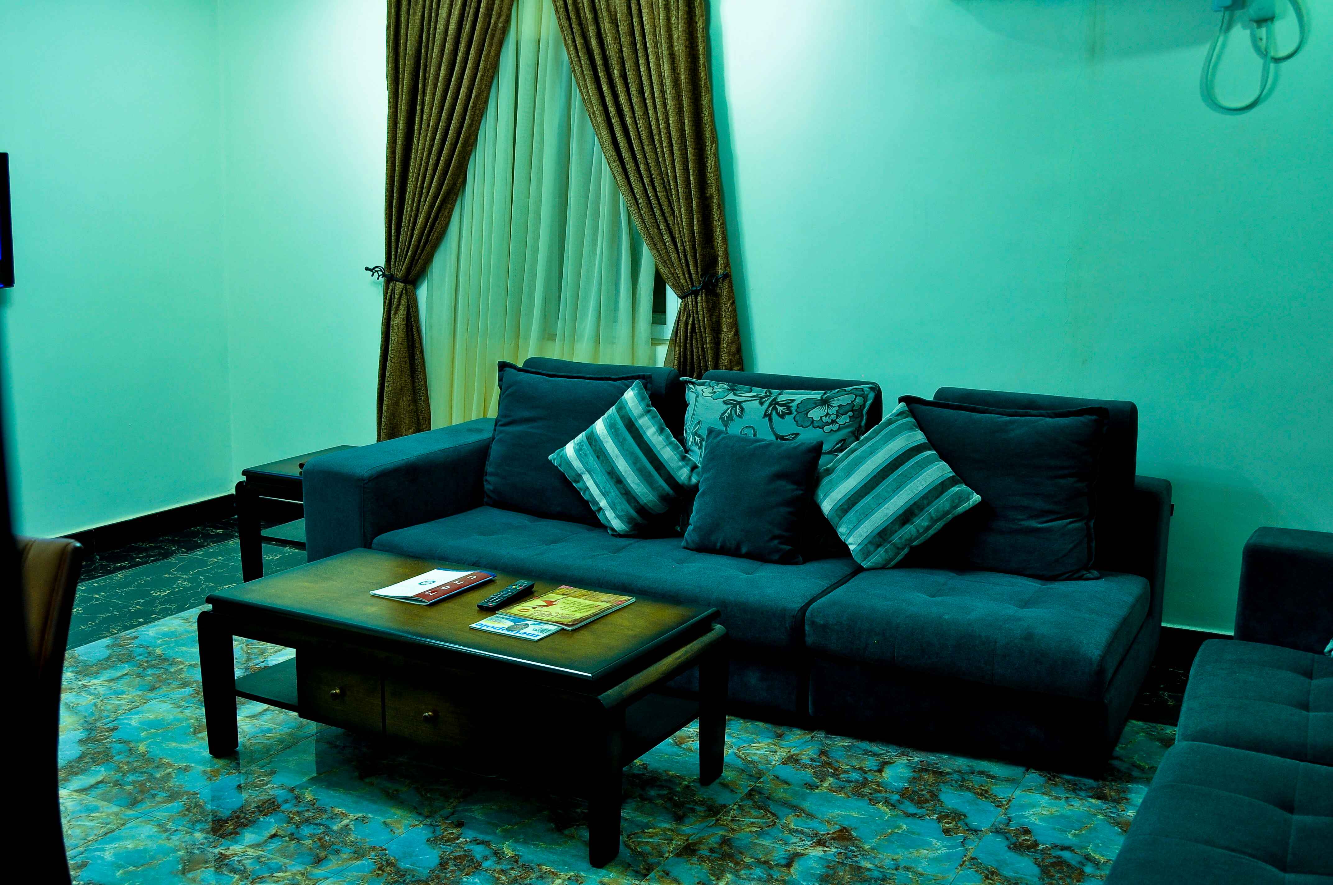 Executive Suite Apartment(2 Bedroom)