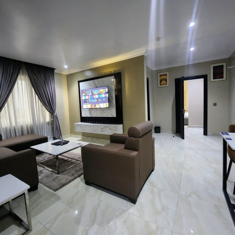 Executive Coral Suite