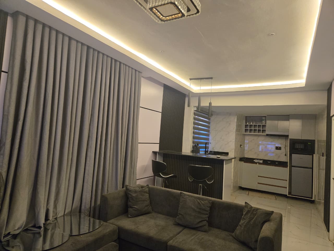 One Bedroom Apartment