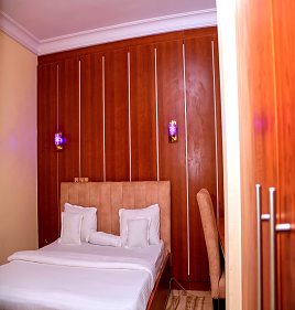 Mini Standard Room