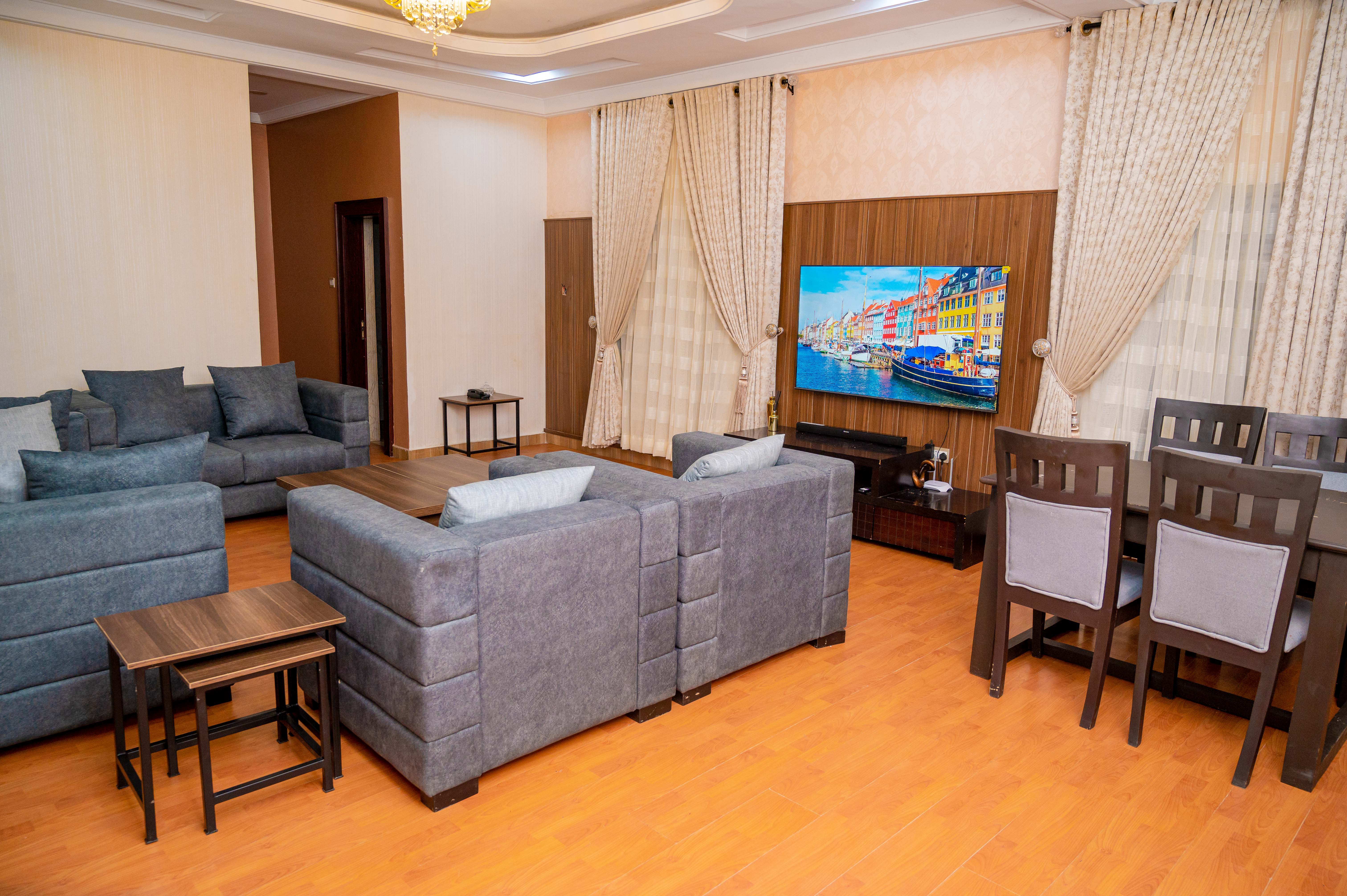 Diplomatic Apartment