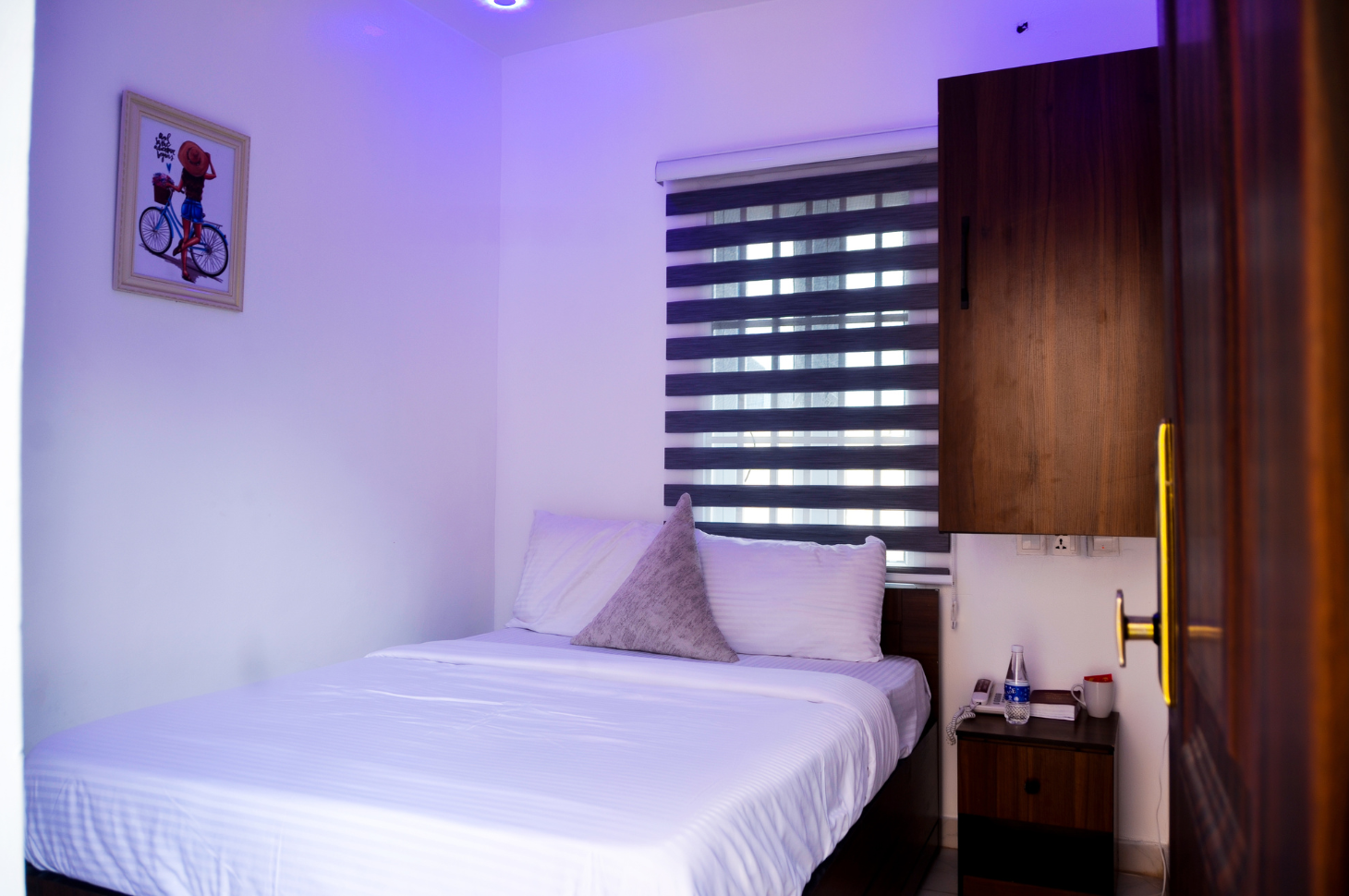 Mini Standard Room
