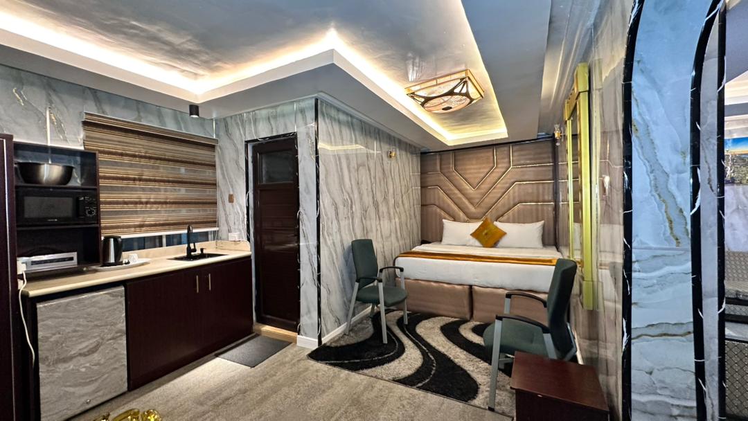Presidentia Suite