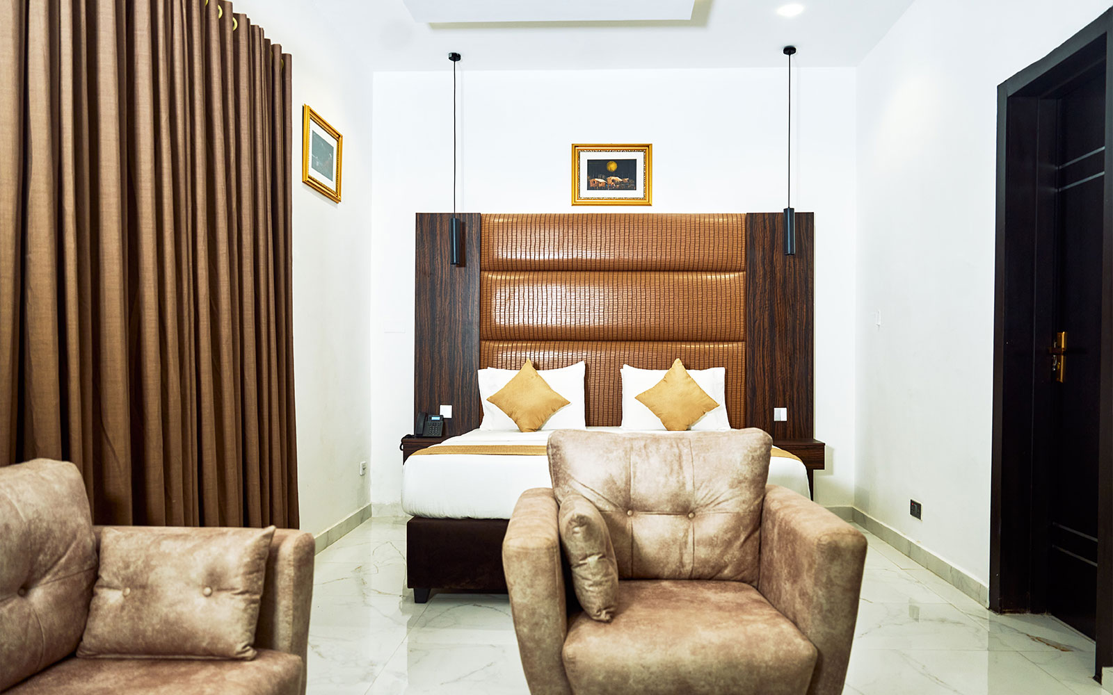 Executive Room