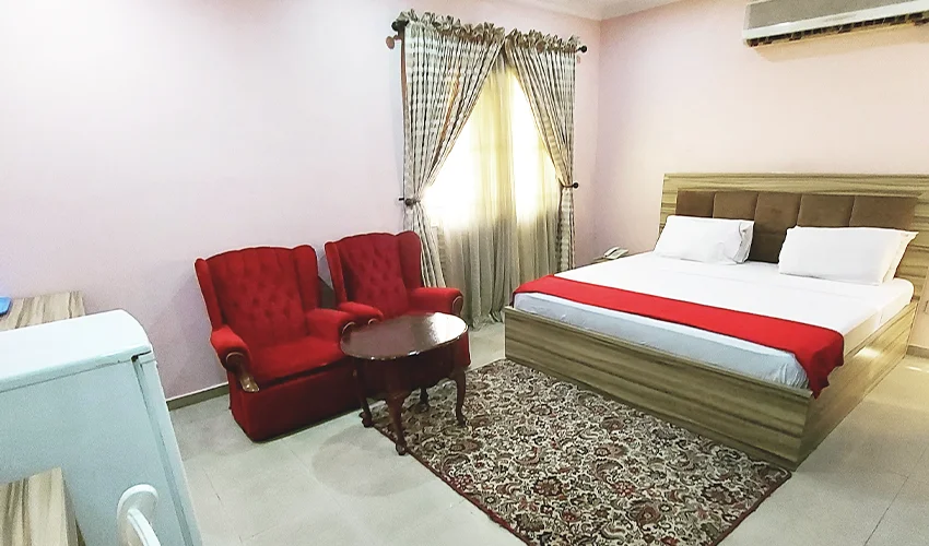 Single Double Bed 2