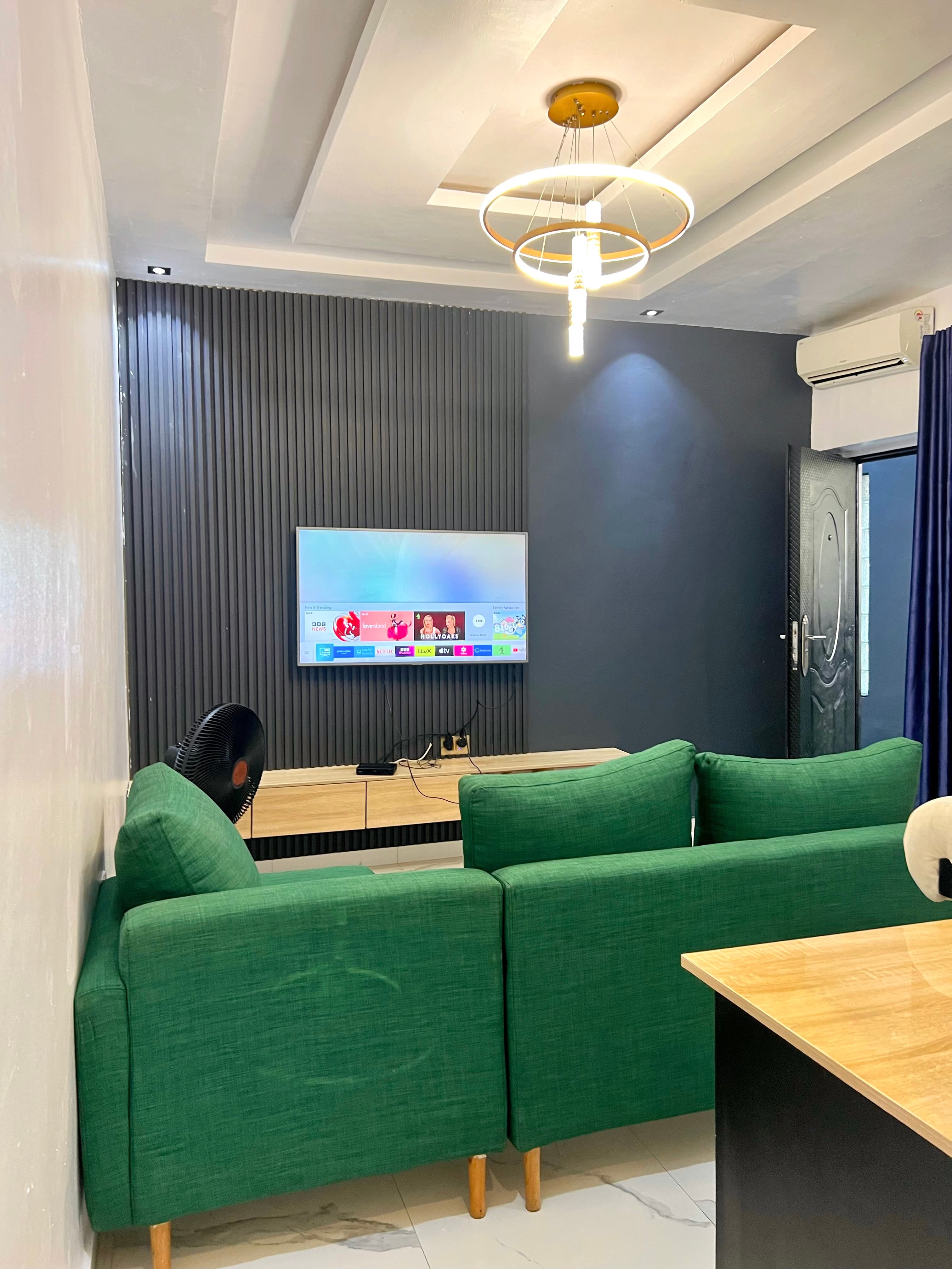 One Bedroom Apartment