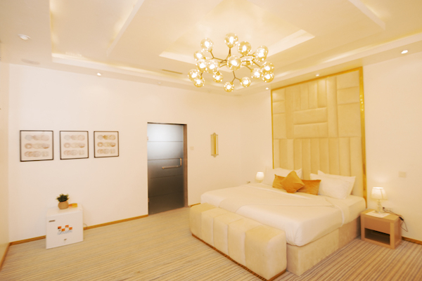 Presidential Penthouse Suite