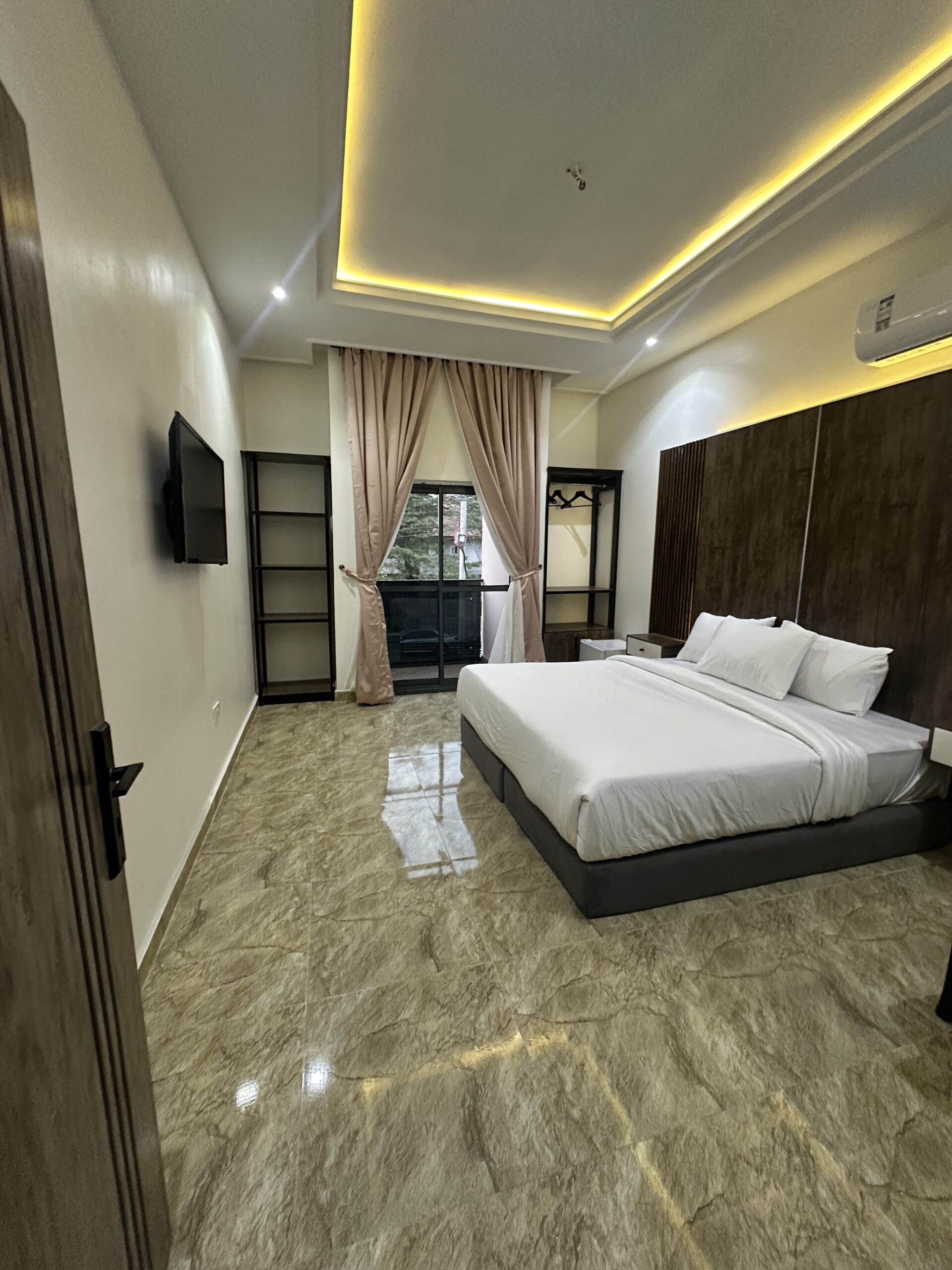 Idadonye Apartment(3 bedroom)