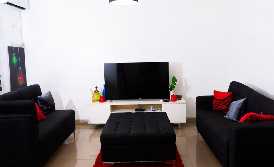 One Bedroom Apartment