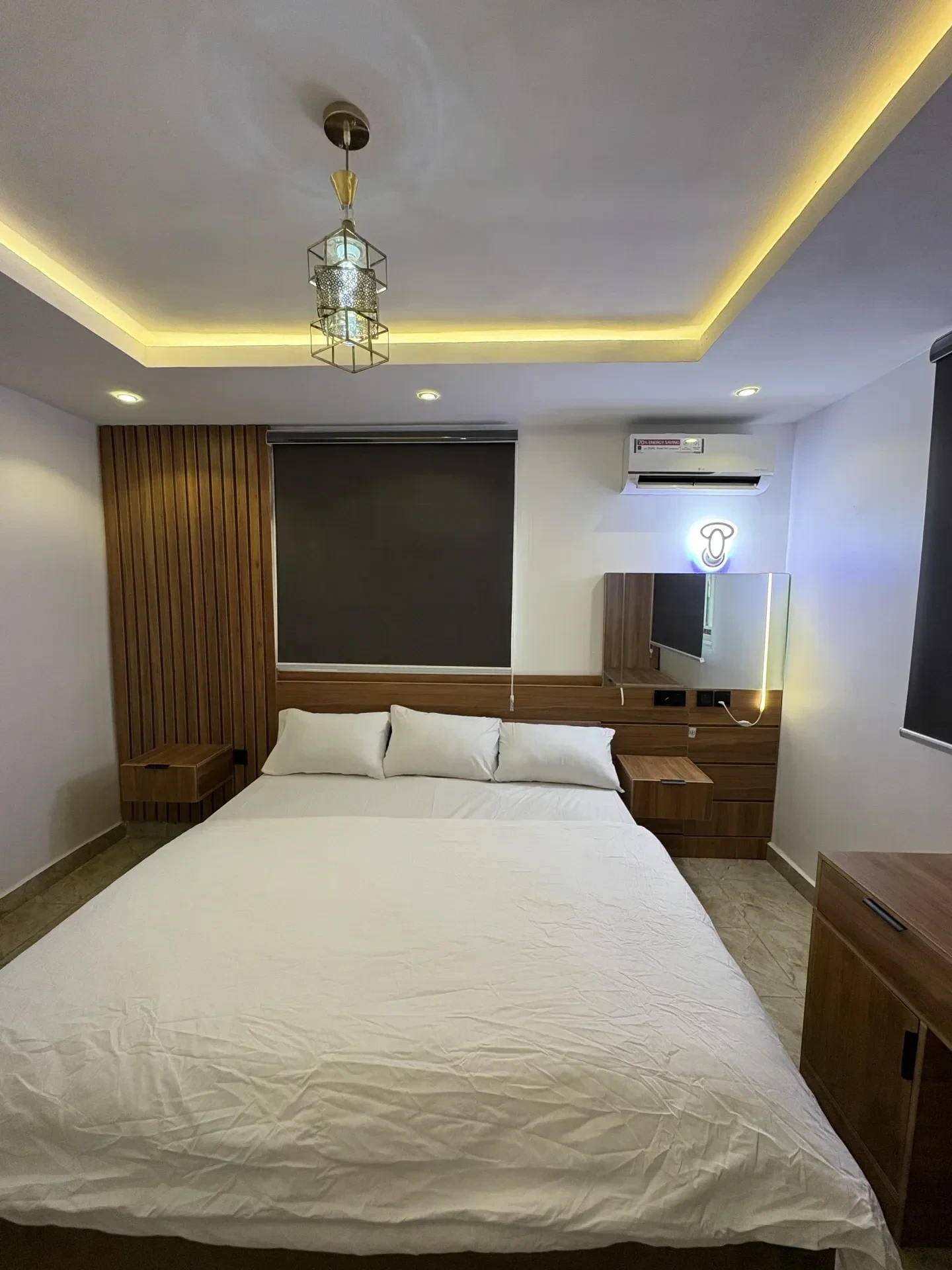 One Bedroom Apartment